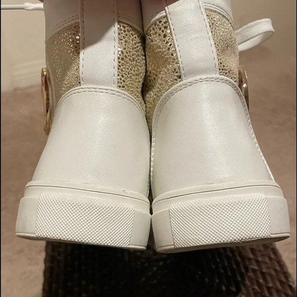 Catherine Malandrino Ankle Sneakers/Booties Lace up. Gold snakeskin. Y2K style. - Picture 9 of 13